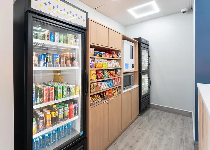 Spark By Hilton Ponce