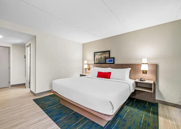 Ramada By Wyndham Statesville