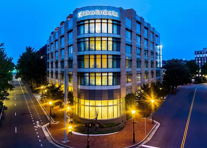 Family Hotel: Hilton Garden Inn Alexandria Old Town National Harbor