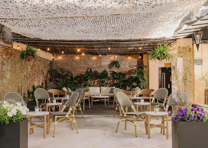 Gastenverblijf: La Franca Travellers (Adults Only)