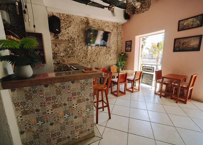 Casa Zahri Boutique Hostel