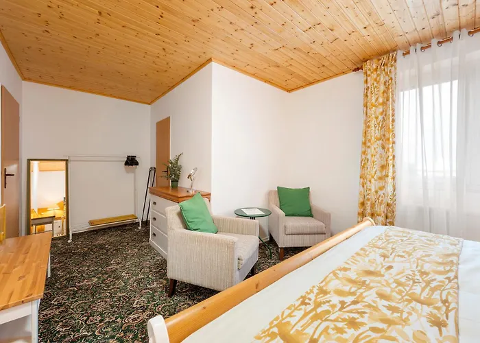 VILA FAMELIA VALTICE Adults only, klid a pohoda pro dospělé