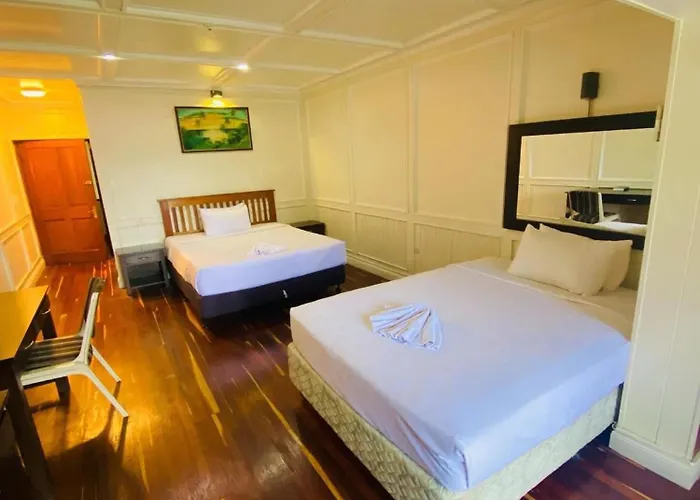 Southern Cross Hotel