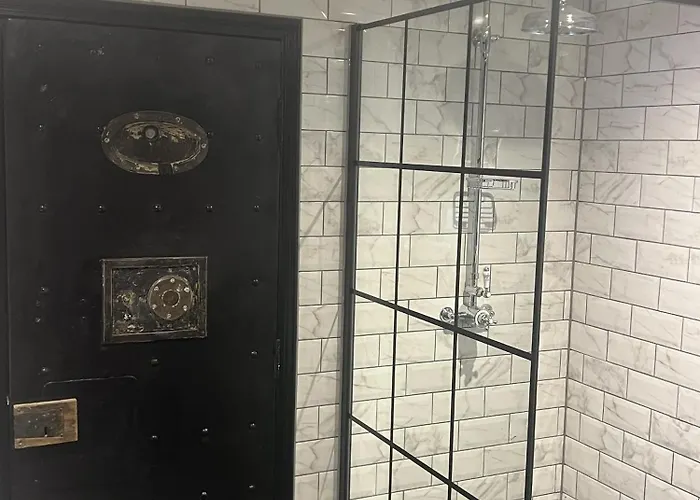 Colchester Boutique Hotel