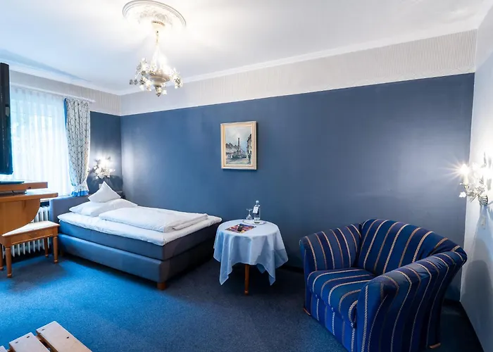 AKZENT Hotel Berg's Alte Bauernschänke- Wellness und Wein
