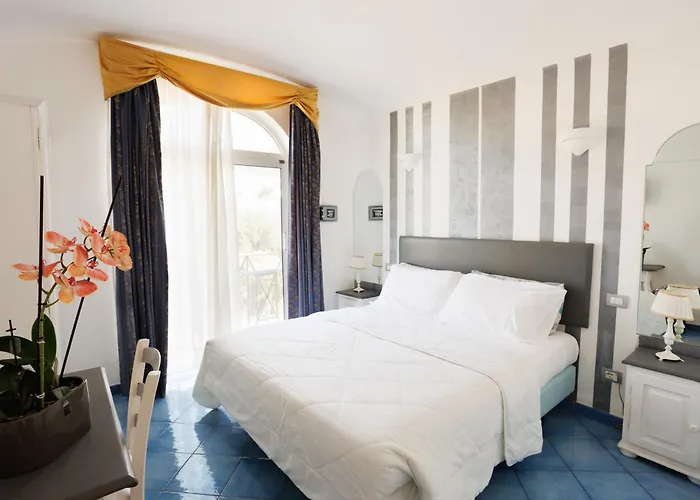 Hotel Bussola