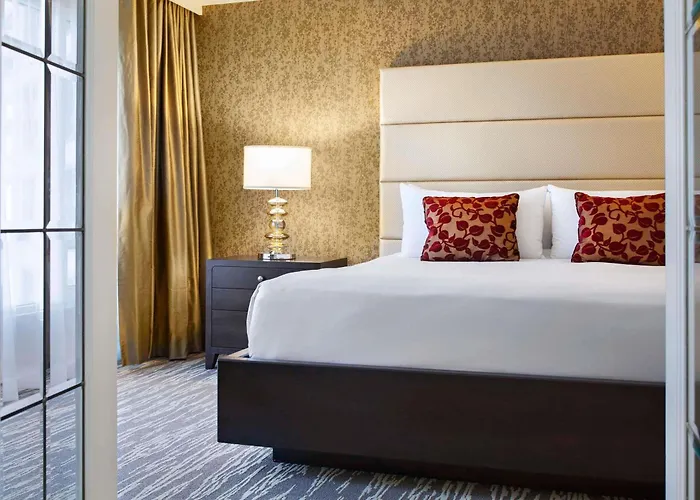 Ski hotel: Fairmont Waterfront