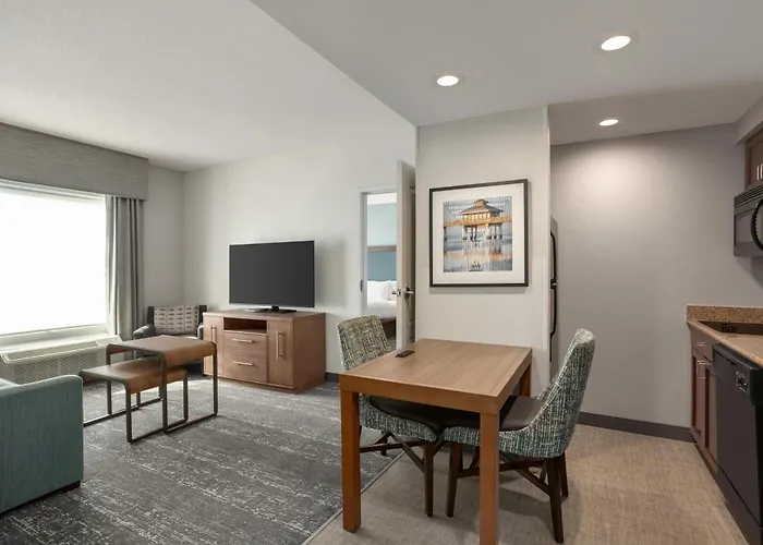 Homewood Suites Fort Myers Airport - Fgcu