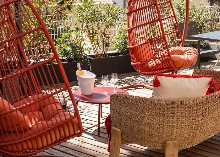 Anglade Hotel