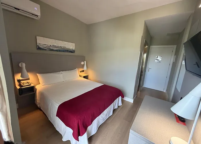 Hotel que admite mascotas: Hotel Valjunco