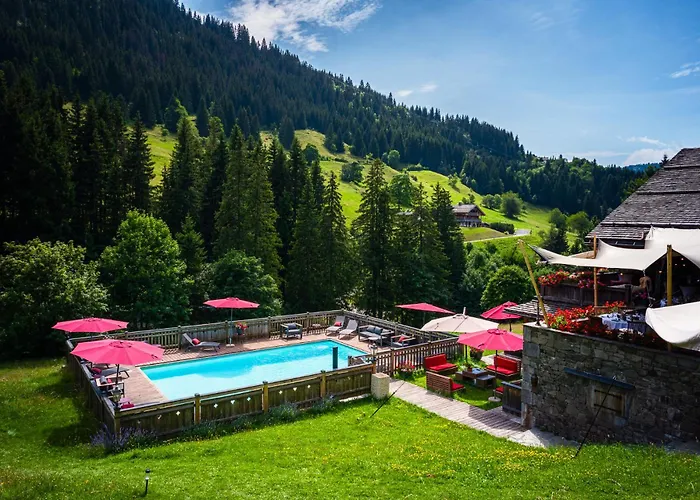 Les Chalets De La Serraz