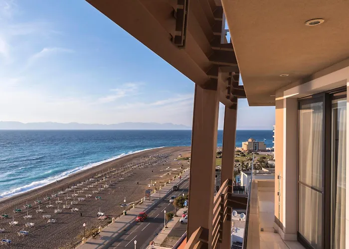 5 star hotels Bellevue On The Beach Suites