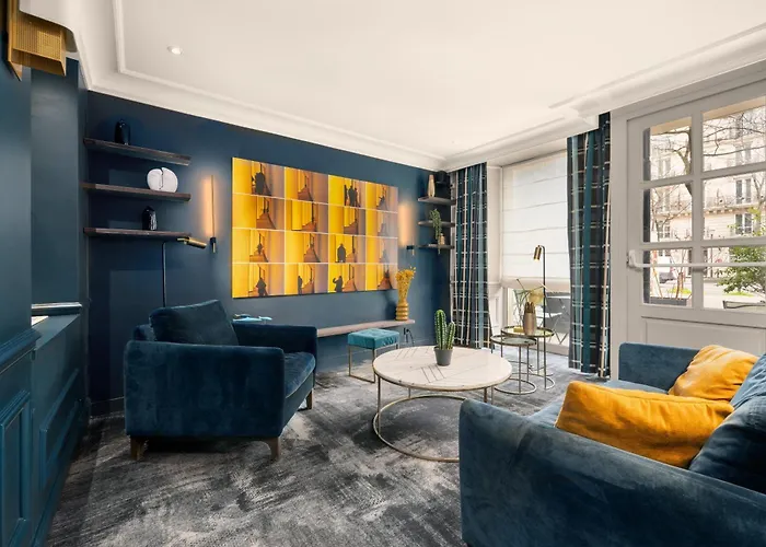 Central hotel: Hotel Le Royal Rive Gauche