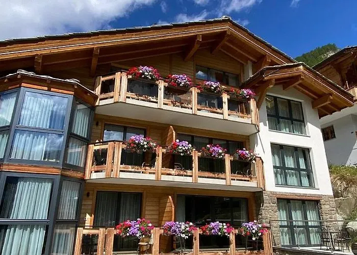 Сity center hotels Panorama Ski Lodge