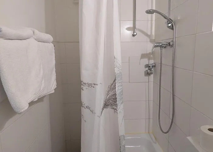Guest house: Hotel-Pension Charlottenburg