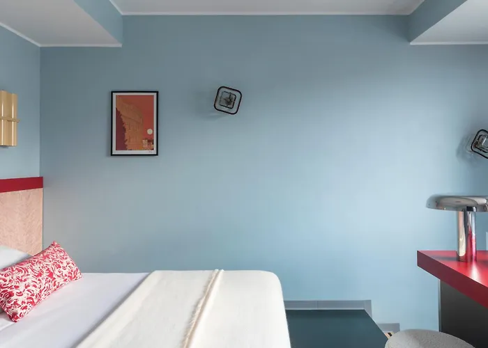  Moderno Roma - Adults Only