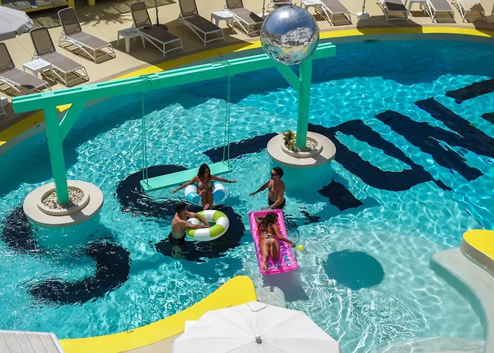 Aparthotel: Endlss Beach & Disco Hotel Ibiza Adults Only