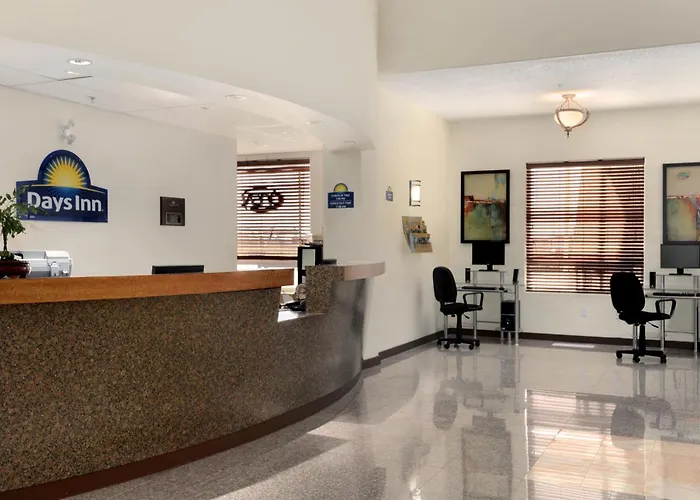 Days Inn By Wyndham Grande Prairie