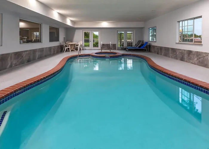 Baymont By Wyndham Texas City