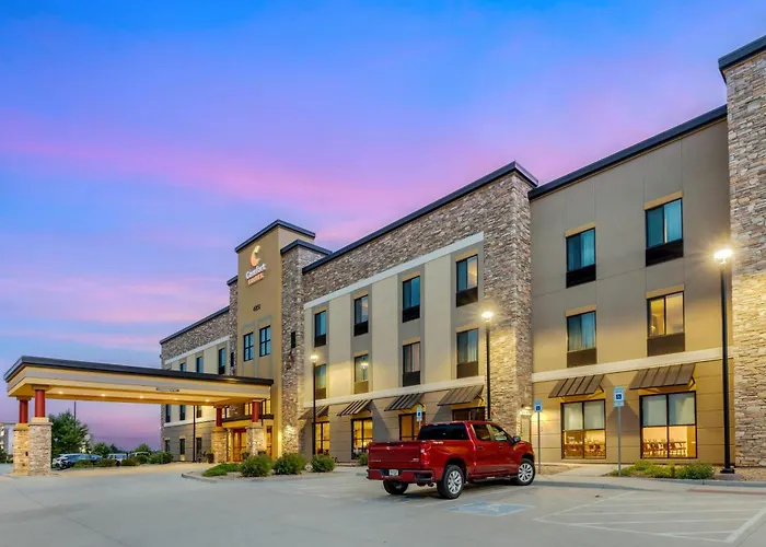Comfort Suites