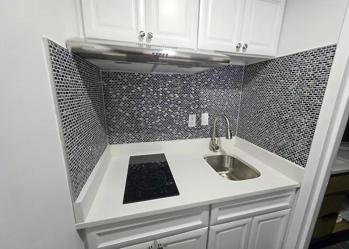 Penn Lodge Hotel & Suites Philadelphia - Bensalem
