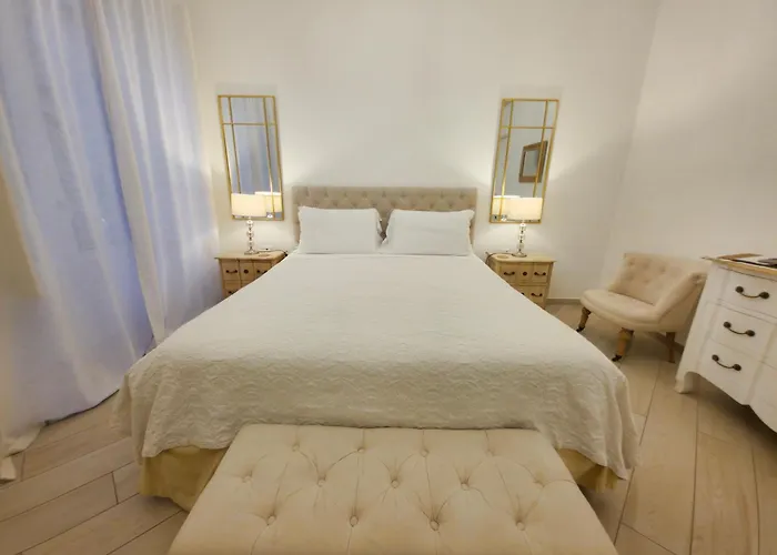  Palazzo Spasiano Rooms - SORRENTO CENTER