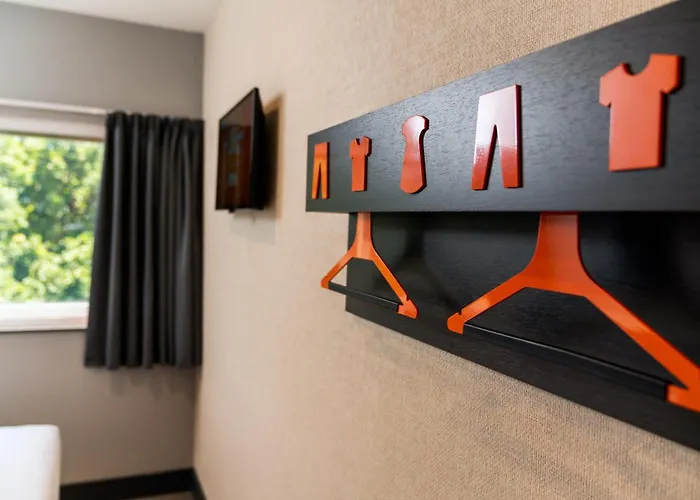 Easyhotel Milton Keynes