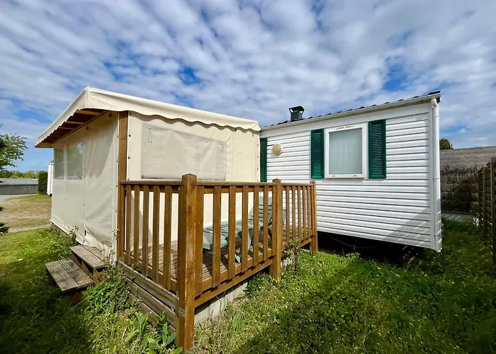 Camping Le Logis 3 étoiles