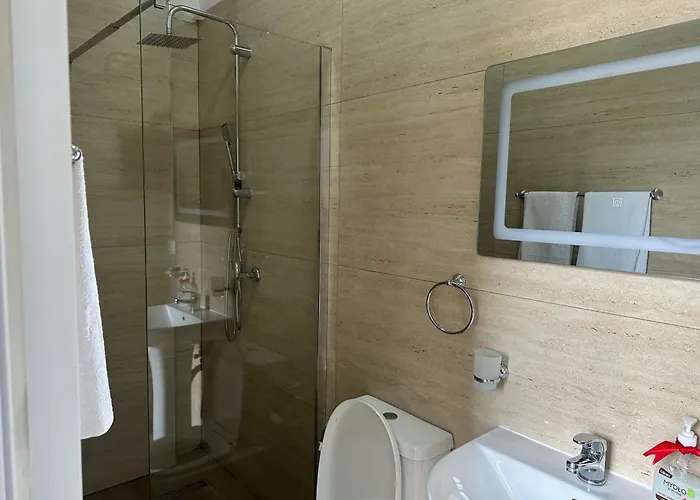 Auto Tana Guest House