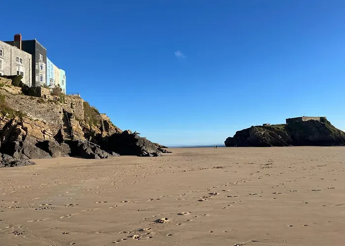 Ship Cottage Tenby Beach 50M