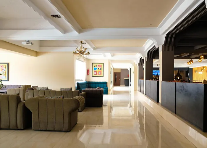 Hotels with pool Hamilton Agadir