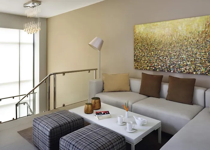 Boutique hotel only: Moevenpick Ambassador Hotel Accra