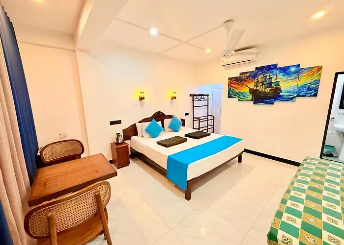 Happy Night Holiday Inn