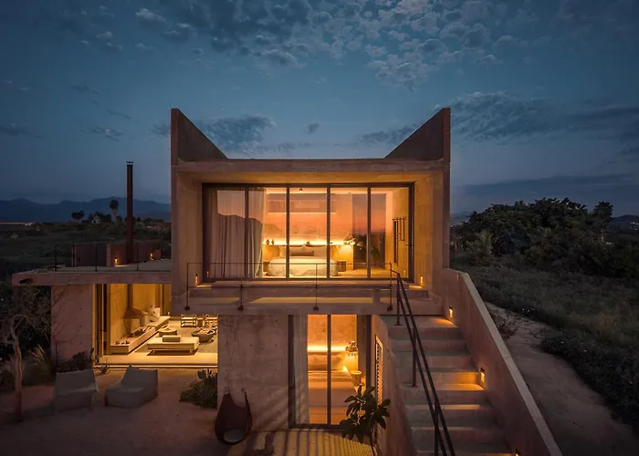 Paradero Todos Santos - Exclusive Experiences Included