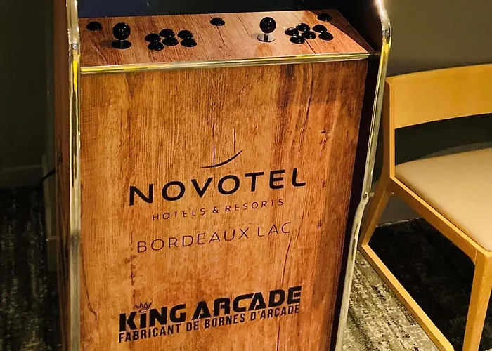 Hotel de lujo: Novotel Bordeaux Lac