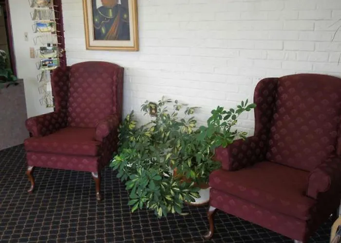 Motel: Captain John Smith Inn Williamsburg