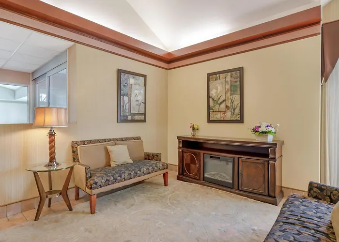 Best Western Plus Inn At Valley View