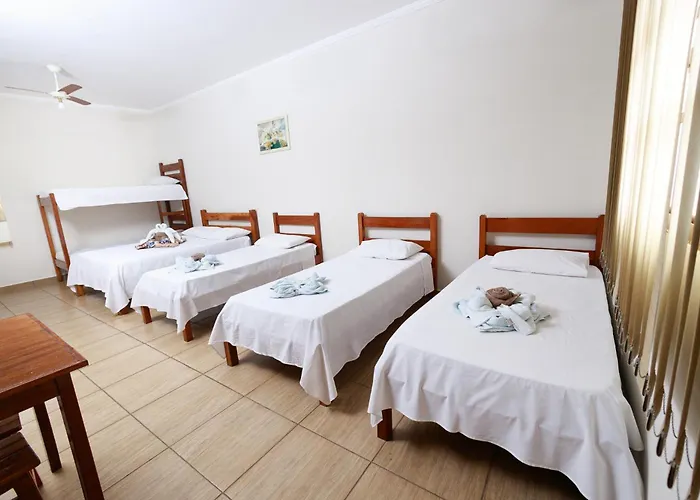 Hotel 3 estrelas: Hotel Portela III - Aprox 600m do Thermas dos Laranjais e Hot Beach