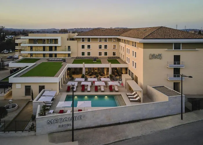 Mercure Avignon Tgv Hotel & Spa