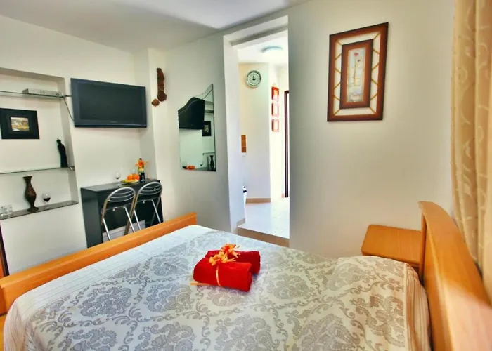 Haifa Guest House