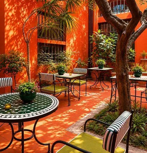 Hotel near College: II Guelfo Bianco