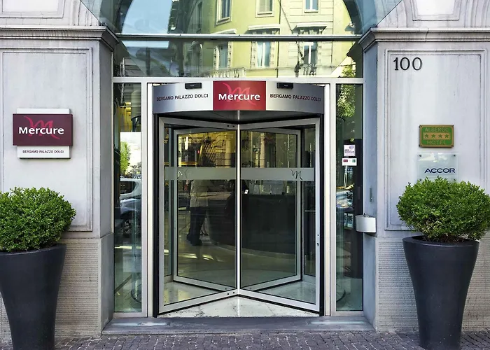 Central hotel: Mercure Bergamo Centro Palazzo Dolci