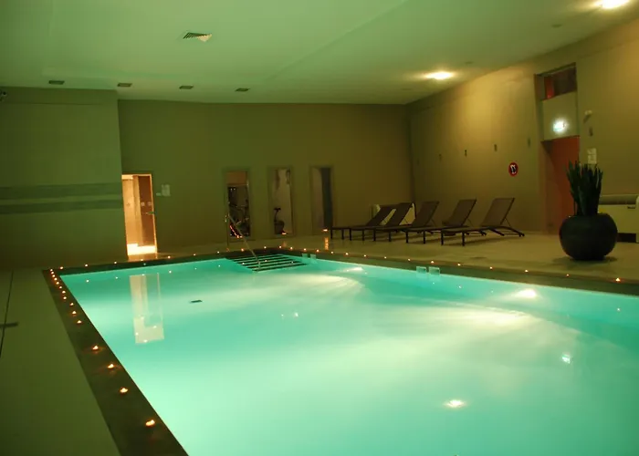 Holiday Inn By Ihg