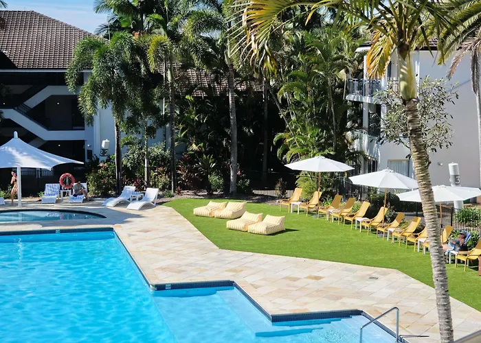 Hotel with Tennis: Mercure Gold Coast Resort