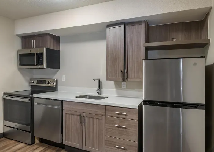 Best Western Inn & Suites