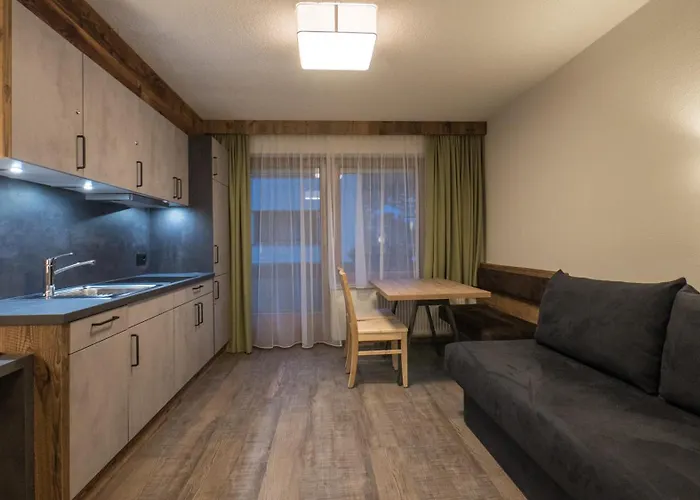 Hotel & Apart Central