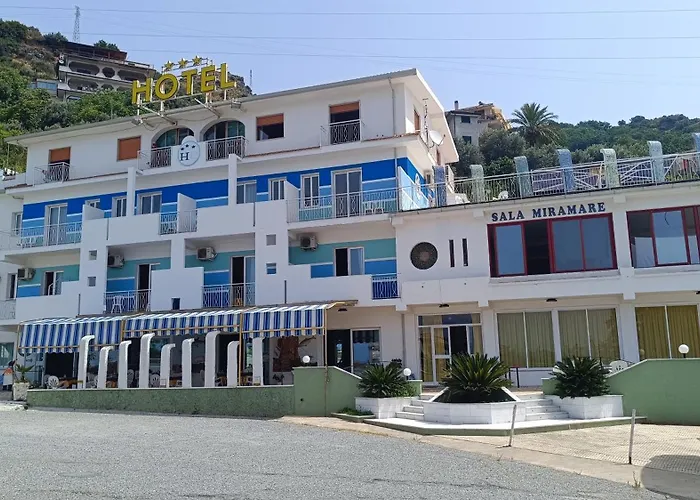 Hotel La Carruba
