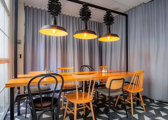 Ibis Paris Ornano Montmartre Nord 18Eme