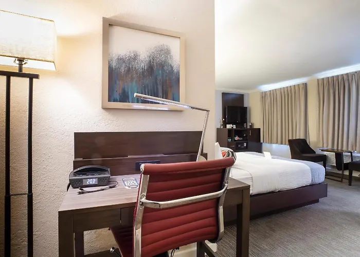 The Palo Alto Inn