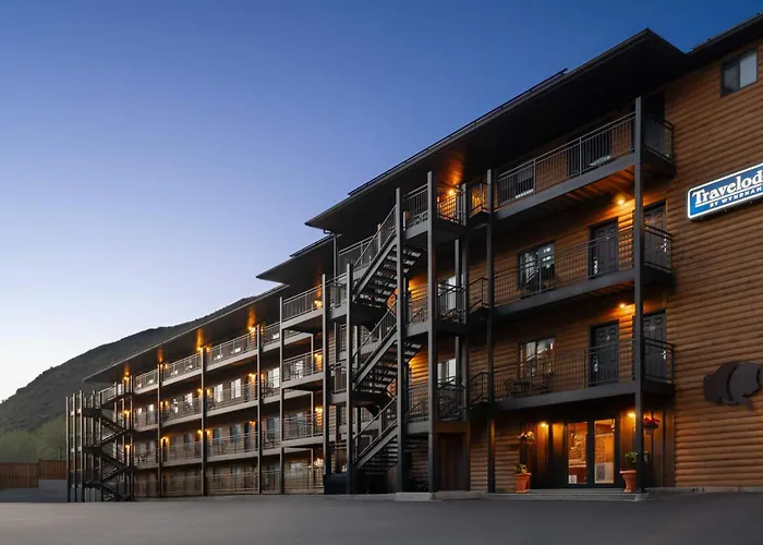 Travelodge By Wyndham Gardiner Yellowstone Park North Entr
